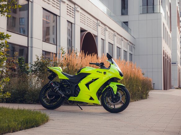 2008 Kawasaki Ninja 250R, зелёный, 330000 рублей - вид 7