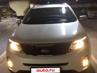 2014 Kia Sorento II Рестайлинг, белый, 1580000 рублей, вид 2