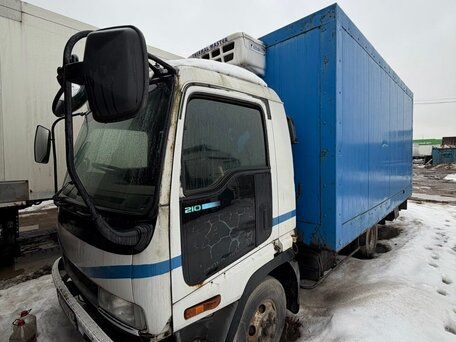 1991 Isuzu Forward (F-Series), белый, 700000 рублей, вид 3