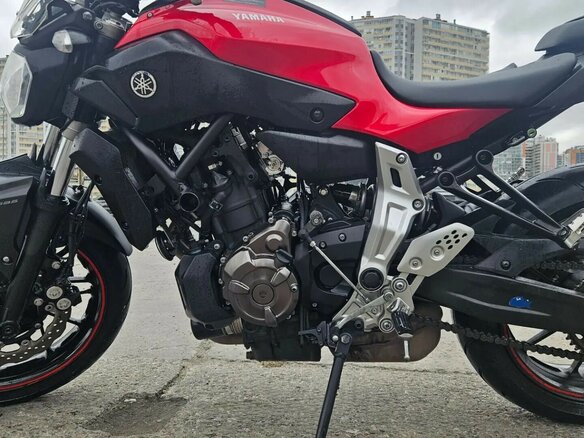 2014 Yamaha MT-07 (FZ-07), пурпурный, 610000 рублей - вид 10