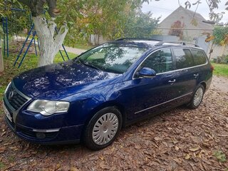 2010 Volkswagen Passat B6, синий, 800000 рублей, вид 1