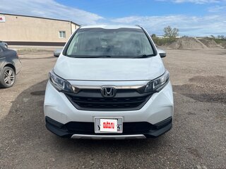 2020 Honda Freed+ II Рестайлинг, белый, 1850000 рублей, вид 2