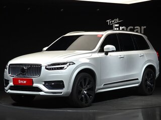 2025 Volvo XC90 B5 II Рестайлинг 2, белый, 7555069 рублей, вид 1