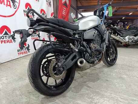 2018 Yamaha XSR700, серебристый, 640000 рублей, вид 4