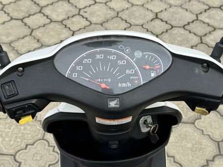 2015 Honda Dio, белый, 95000 рублей, вид 5
