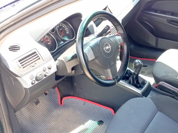 2004 Opel Astra H, зелёный, 300000 рублей - вид 5