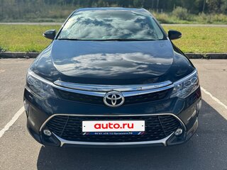 2017 Toyota Camry VII (XV50) Рестайлинг 2, серый, 2200000 рублей, вид 1