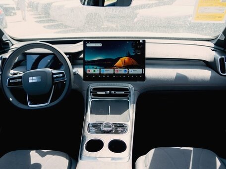 2026 Geely Galaxy M7, белый, 3460000 рублей, вид 4