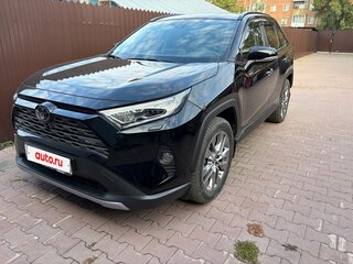 2019 Toyota RAV4 V (XA50), чёрный, 3800000 рублей, вид 2