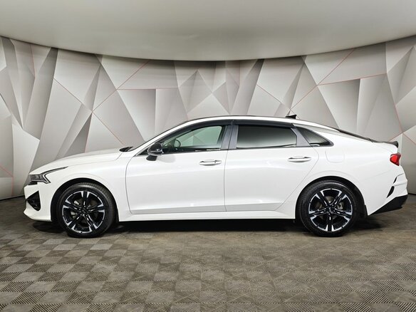 2021 Kia K5 III, белый, 2085000 рублей - вид 4