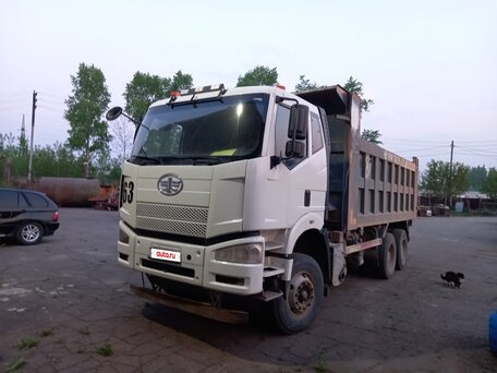 2022 FAW J6 CA3250, белый, 1640000 рублей, вид 1