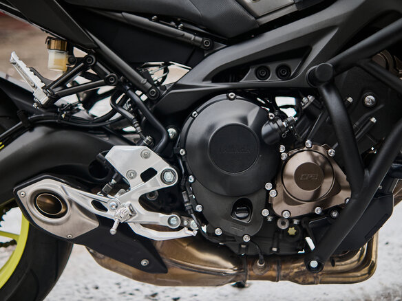 2017 Yamaha MT-09 (FZ-09), серый, 999999 рублей - вид 12