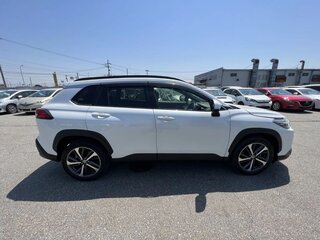 2022 Toyota Corolla Cross I, белый, 2650000 рублей, вид 3