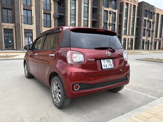 2017 Toyota Passo III, красный, 1120000 рублей, вид 5