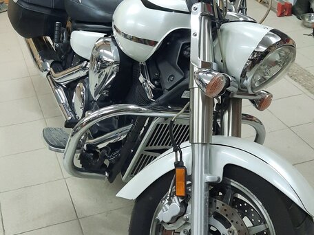 2007 Yamaha XVS1300, белый, 800000 рублей, вид 3