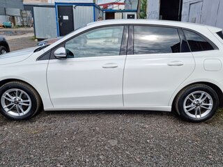 2019 Mercedes-Benz B-Класс 180 III (W247), белый, 2350000 рублей, вид 4