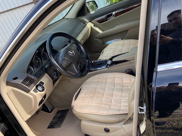 2010 Mercedes-Benz C-Класс 300 III (W204), чёрный, 1200000 рублей - вид 4