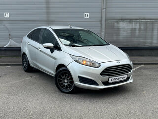 2016 Ford Fiesta Mk6 Рестайлинг, серебристый, 529000 рублей, вид 3
