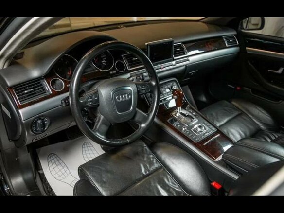 2007 Audi A8 Long II (D3) Рестайлинг 2, чёрный, 5900000 рублей - вид 3