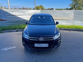2013 Volkswagen Tiguan I Рестайлинг, чёрный, 995000 рублей, вид 2