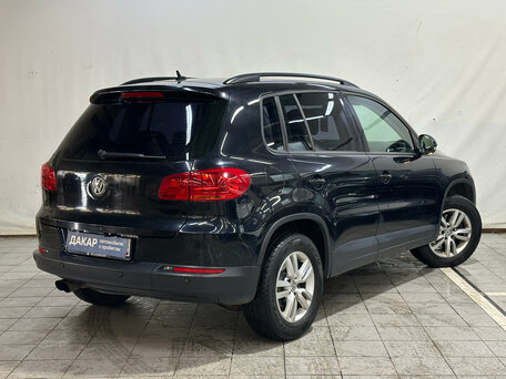 2015 Volkswagen Tiguan I Рестайлинг, чёрный, 1390000 рублей, вид 3