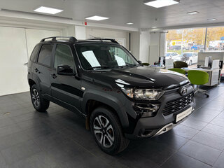 2025 Lada (ВАЗ) Niva Travel I, чёрный, 1295000 рублей, вид 3