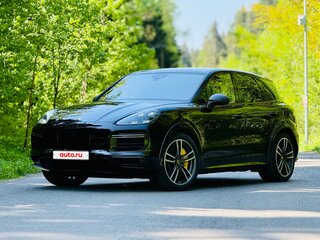 2021 Porsche Cayenne Turbo III, чёрный, 14072083 рублей, вид 2