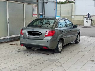 2010 Kia Rio II Рестайлинг, серебристый, 645000 рублей, вид 5