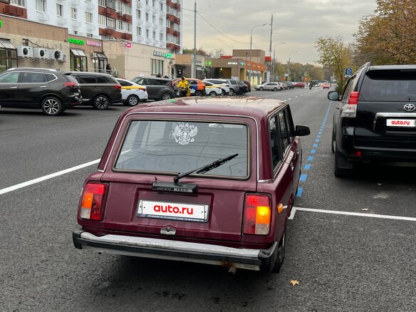 2003 Lada (ВАЗ) 2104 4-speed, пурпурный - вид 10