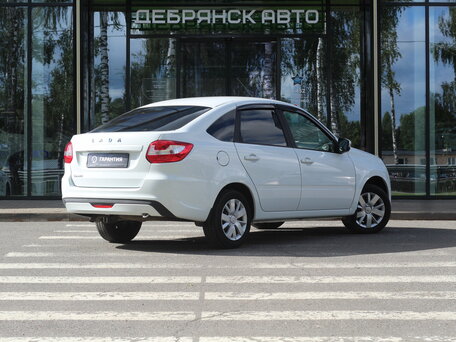 2023 Lada (ВАЗ) Granta I Рестайлинг, белый, 820000 рублей, вид 3
