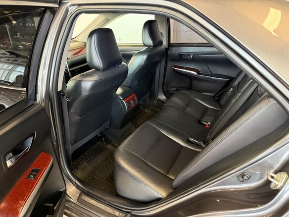 2012 Toyota Camry VII (XV50), серый, 1949900 рублей - вид 18