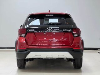 2022 Toyota Yaris L XP150 Рестайлинг, красный, 1125000 рублей, вид 5