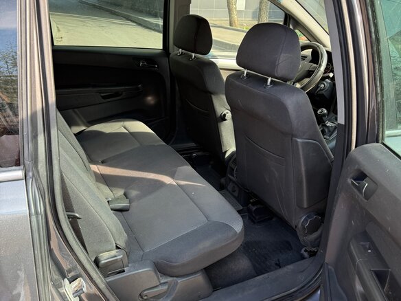 2011 Opel Zafira B Рестайлинг, серый, 470000 рублей - вид 5
