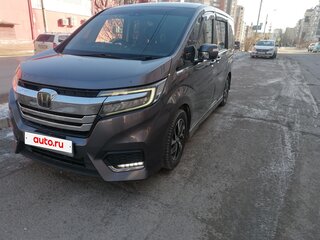 2017 Honda Stepwgn Spada V Рестайлинг, серый, 1950000 рублей, вид 5