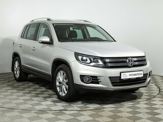 2013 Volkswagen Tiguan I Рестайлинг, серебристый, 1549700 рублей, вид 3
