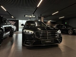 2021 Mercedes-Benz S-Класс 450 Long 4MATIC VII (W223), чёрный, 9500000 рублей, вид 3