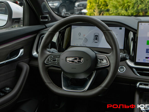 2025 Geely Monjaro (Xingyue L) I Рестайлинг 2 (China Market), белый, 3698000 рублей - вид 9