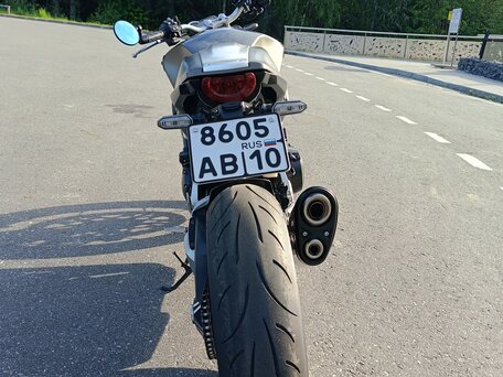 2019 Honda CB 1000R, серый, 900000 рублей, вид 2
