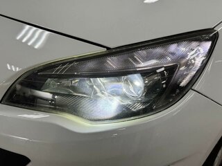 2013 Opel Astra J Рестайлинг, белый, 585000 рублей, вид 5