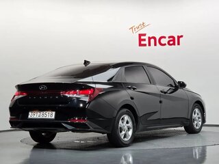 2022 Hyundai Avante VII, чёрный, 1552000 рублей, вид 4