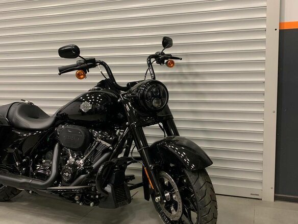 2025 Harley-Davidson Road King Special, чёрный, 3490000 рублей - вид 5