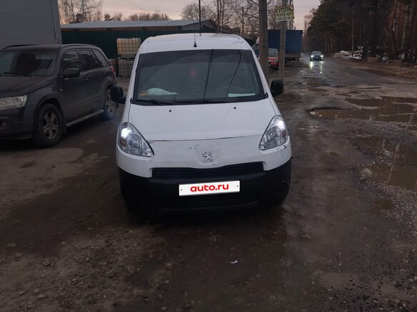 2012 Peugeot Partner, белый, 410000 рублей