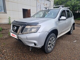 2014 Nissan Terrano III (D10), серебристый, 900000 рублей, вид 3