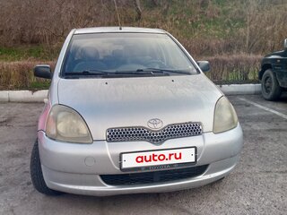 2000 Toyota Yaris I, серебристый, 270000 рублей, вид 3