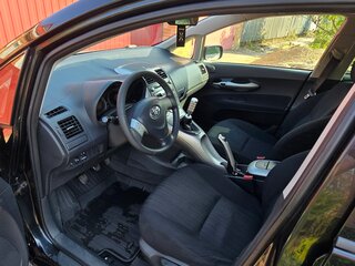 2008 Toyota Auris I, чёрный, 680000 рублей, вид 4