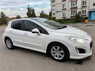 2013 Peugeot 308 I Рестайлинг, белый, 670000 рублей, вид 4