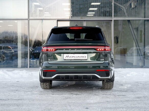 2026 Geely Monjaro I Рестайлинг, зелёный - вид 4