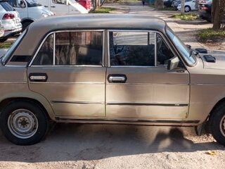 1990 Lada (ВАЗ) 2106, бежевый, 95000 рублей, вид 4