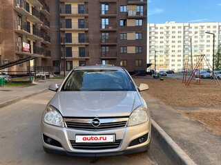 2011 Opel Astra H Рестайлинг, серебристый, 400000 рублей, вид 2