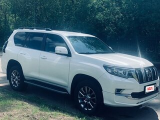 2019 Toyota Land Cruiser Prado 150 Series Рестайлинг 2, белый, 5700000 рублей, вид 1
